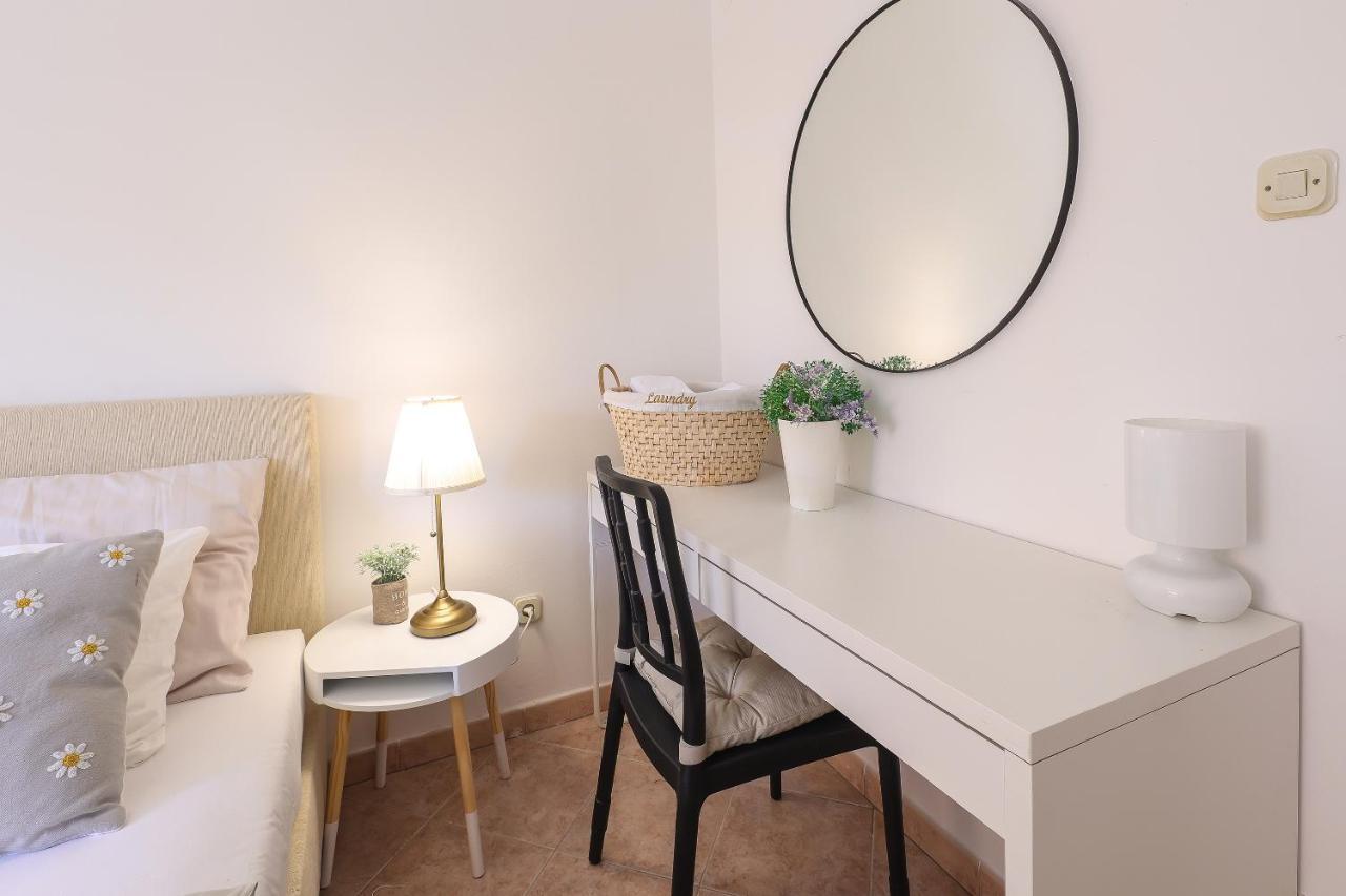 Moro Malinska Apartment Room photo